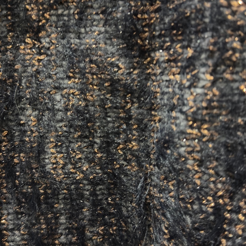 527 Jennifer Lopez | NWOT Black & Gold Metallic Fuzzy Dolman Sweater (size XS/S) - Picture 6 of 14